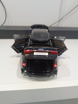 Model Audi RS6 Avant 1:18 - 4