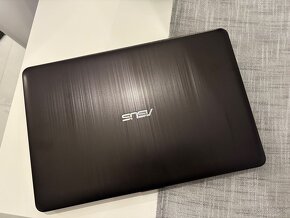 Predám Asus Laptop - Intel Core i3-6006U , Windows 11 - 4