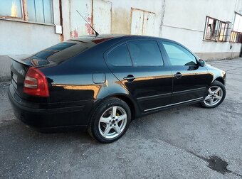 Predám Škoda Octavia ll 1.9 TDI Ambiente 77kw M5 5d Bez DPF - 4