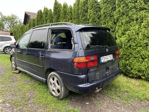 Volkswagen Sharan 2.0 - 4