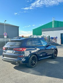 BMW X5 M50i - 4