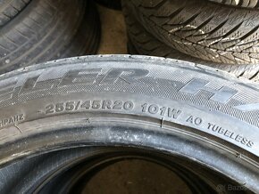 BRIDGESTONE 255/45 ZR20 - LETNÉ - AKO NOVÉ - HLBOKÝ VZOR - 4