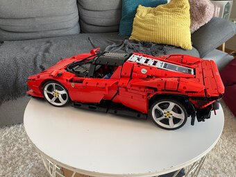 LEGO Technic 42143 Ferrari Daytona SP3 - 4