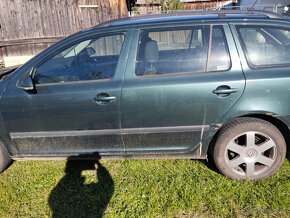 zadny naraznik, dvere, škoda octavia 2 2007 , octavia II - 4