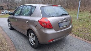 Predam Kia ceed - 4