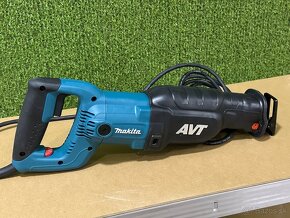 Makita Píla chvostovka s predkyvom a AVT 1510W JR3070CT - 4