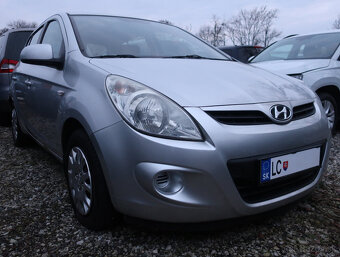 Hyundai i10 benzín 4-valec 2009, strieb.metalíza -TOP PONUKA - 4