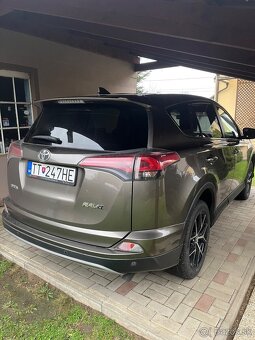 Toyota RAV4 - 4