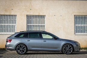 Škoda Superb 2.0 TDI Sportline DSG - 4