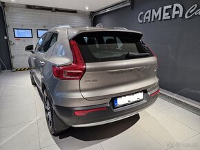 VOLVO XC40 B4 145kW AT8,V ZÁRUKE, ODPOČET DPH - 4