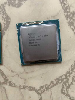 predám tieto dva cpu i3 a Intel Pentium G na soket 1155 - 4