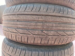 Letné 225/50 r18 RFT - 4