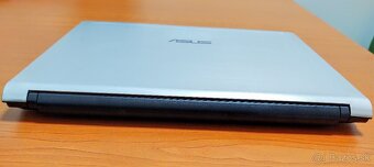 Asus UL80V - 4