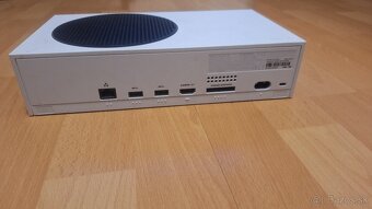 Xbox series s - 4