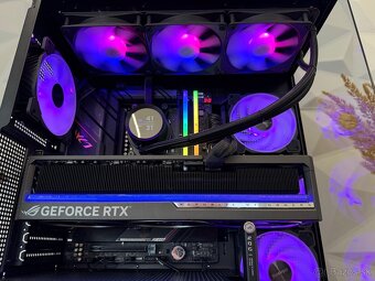 ⭐️ Ryzen 7 9800x3D, RTX 5090 32GB, 64GB RAM, 4TB SSD, 1200W - 4