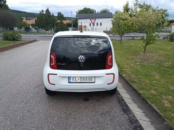 Elektromobil VW e-Up 2014 BATÉRIA: 18.7 kWh dojazd 130-140km - 4