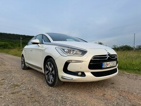 Citroen DS5 1.6 THP 115kW AT6 - 4