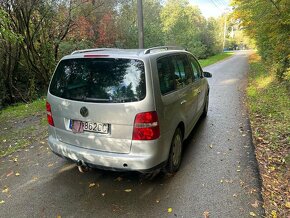 Volkswagen Touran 1.9 TDI - 4