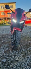 Honda CBR 500 R - 4