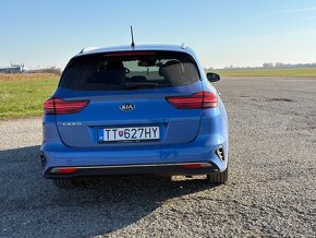 KIA CEED SW 2019 - 4