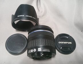 Olympus Zuiko Digital ED 14-42mm 1:3.5-5.6 - 4