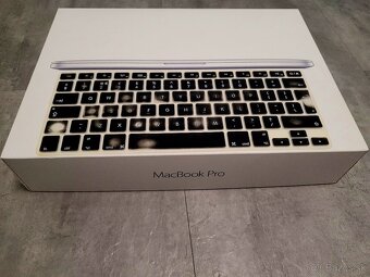 MacBook Pro 13,3" - 4