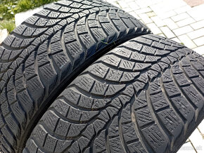 245/45/19 Kumho zimné pneu 2ks - 4