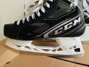 Korcule CCM Ribcor 86K SR 9 Wide - 4