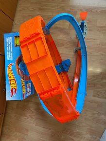 Autíčková dráha hot wheels massive loop mayhem - 4