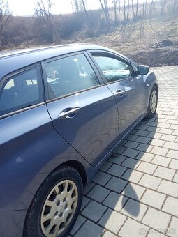 Predam,vymenim hyundai i30 - 4