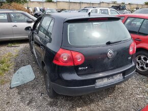 Volkswagen Golf V 1.9 TDI 66KW ROZPREDÁM - 4