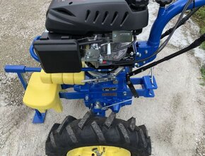 Predám malotraktor AGZAT motor RATO 224 RV 4takt - 4