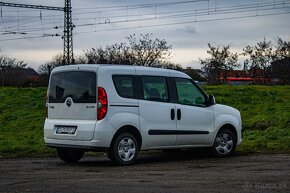 Opel Combo Van 1.6 CDTI 105k L2H2 2.4 - 4