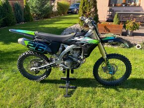 Yamaha YZF 250 - 4