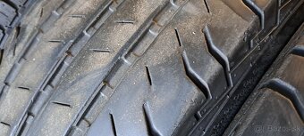 Predám 4ks jazdené letné 215/70r15C 2+2modely na dodávku - 4