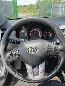 Kia ceed 2012 1.6Crdi - 4