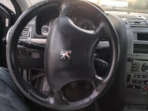 Peugeot 407 HDI 16V 1,6 - 4