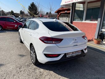 Hyundai i30 Fastback 1.4 T-GDi Comfort - 4