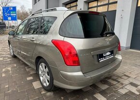 Peugeot 308 1.6 HDi Panorama nafta manuál 82 kw - 4