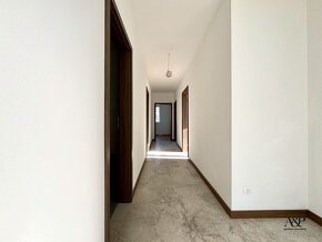 NOVOSTAVBA 4 IZB. RODINNÉHO DOMU, POZEMOK 430M2, LIPOVÁ ALEJ - 4