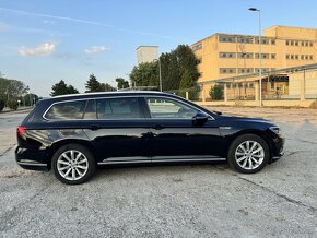 Volkswagen Passat 2.0bitdi 176kw Highline DSG Virtual - 4