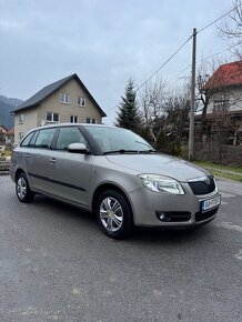 Škoda fabia 2 combi, benzín 1.2 rok 2009 - 4