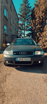 Audi A6 C5 4.2 V8 - 4