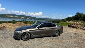 BMW G30 540i Xdrive - 4