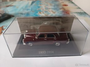 1:43 Mercedes Benz 180 D - 4