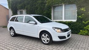 Opel Astra ST Combi 88kw Manuál - 4