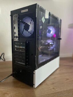 Herny PC Ryzen 5 3600 / RX 5700xt /16gb 3600mhz / 512gb NVME - 4