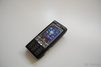 Sony Ericsson K800i - 4