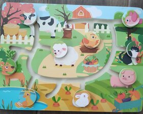 Melissa & Doug puzzle s dvierkami a playtive labyrint - 4