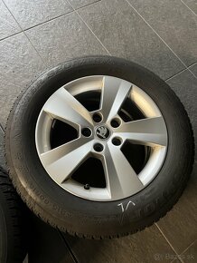 Predam original Škoda Orion zimnu sadu 215/60 R16 - 4